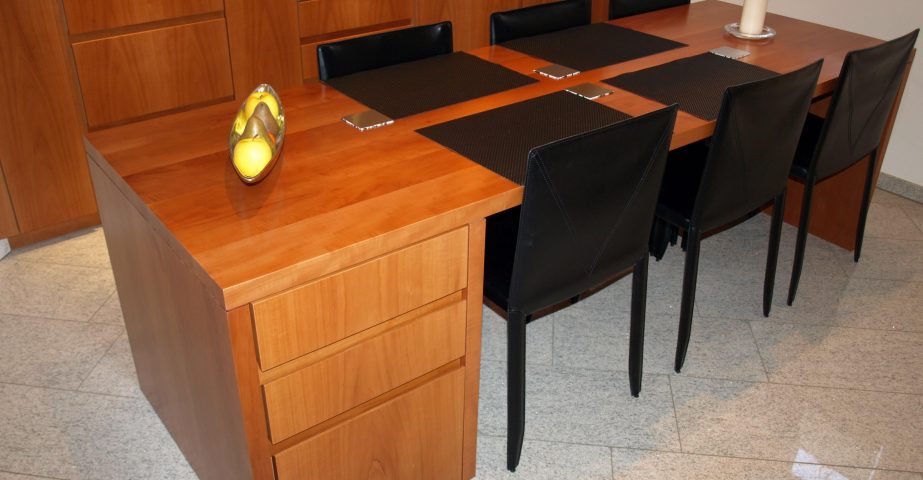 Massivholztische Und Eckbaenke016